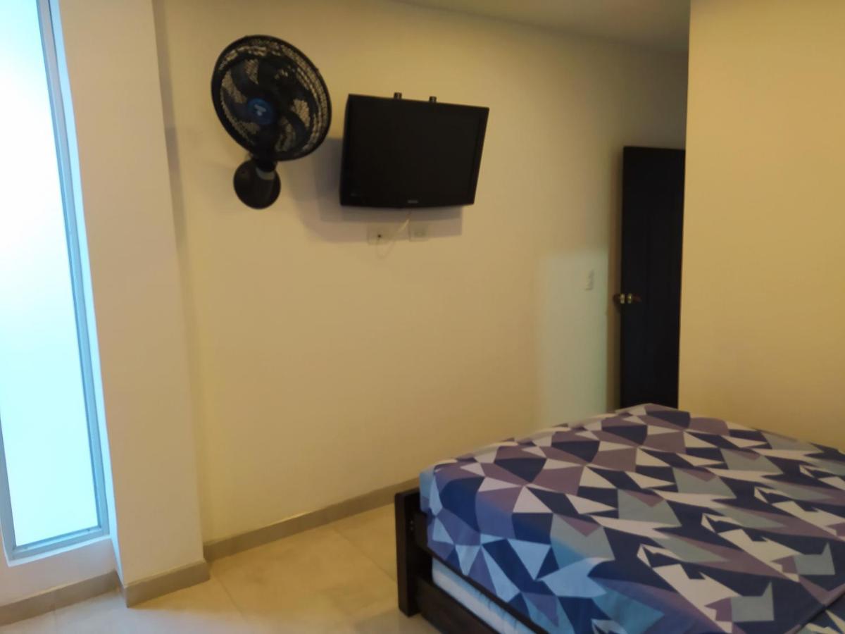 Hotel Brisas Del Norte Roldanillo エクステリア 写真