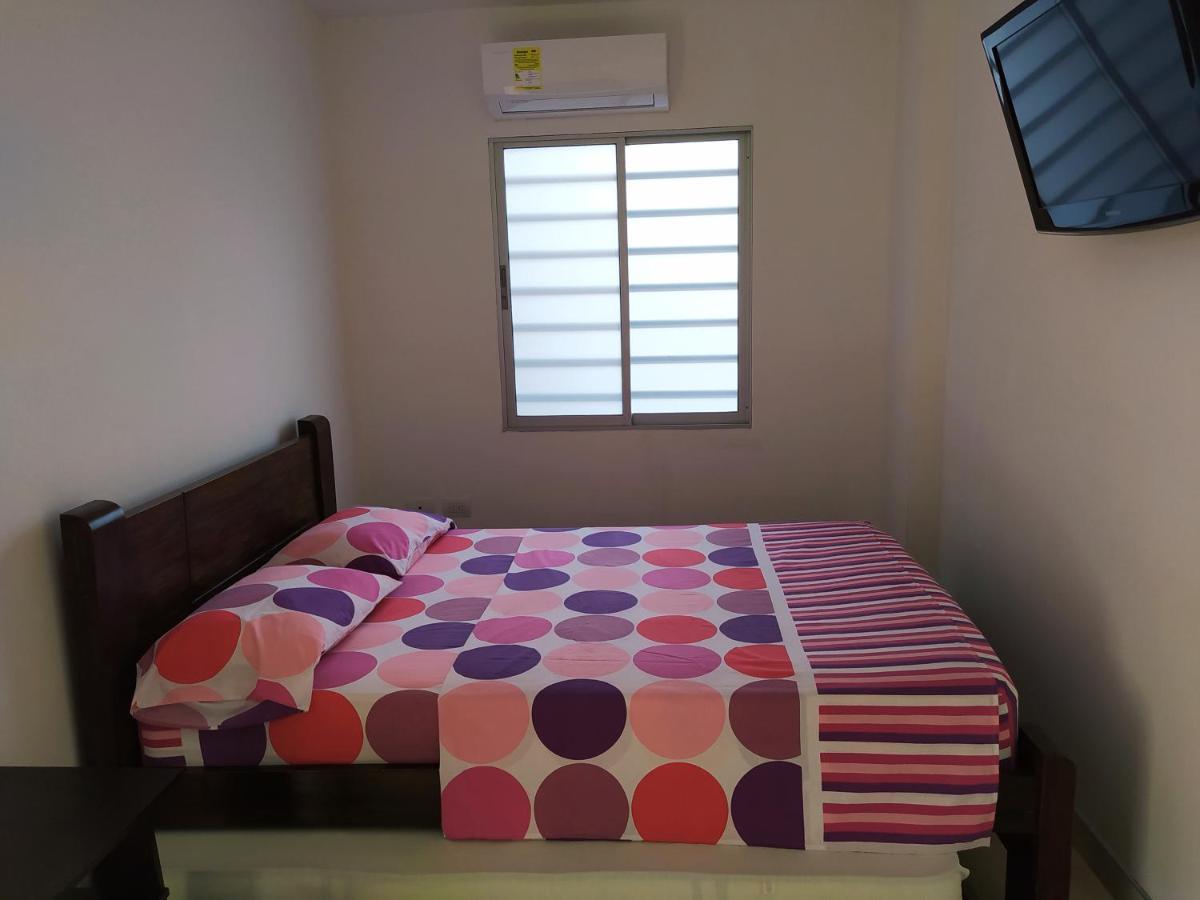 Hotel Brisas Del Norte Roldanillo エクステリア 写真