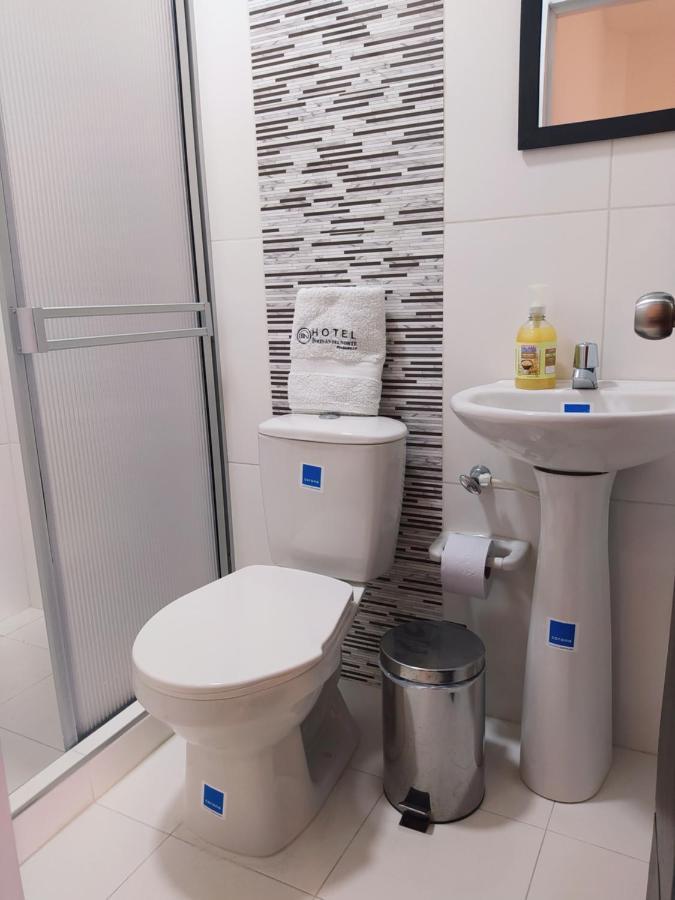 Hotel Brisas Del Norte Roldanillo エクステリア 写真