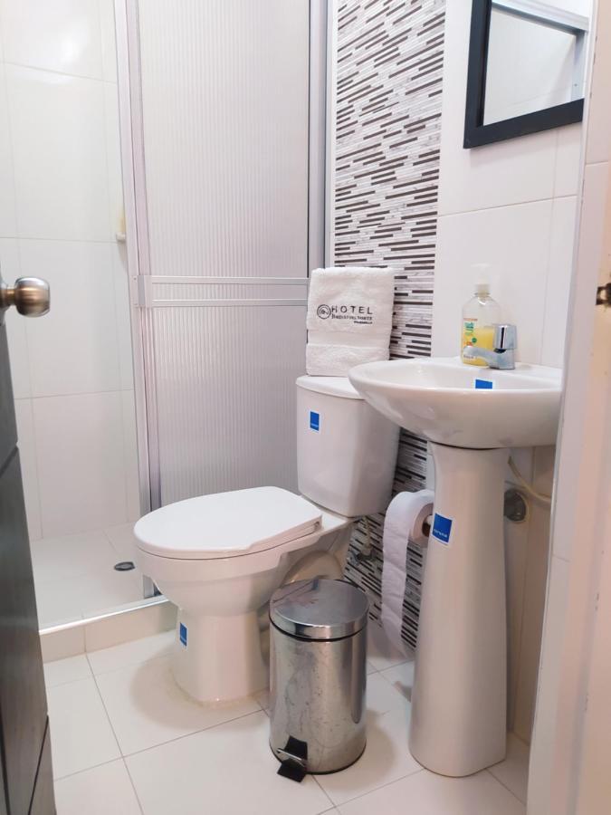 Hotel Brisas Del Norte Roldanillo エクステリア 写真