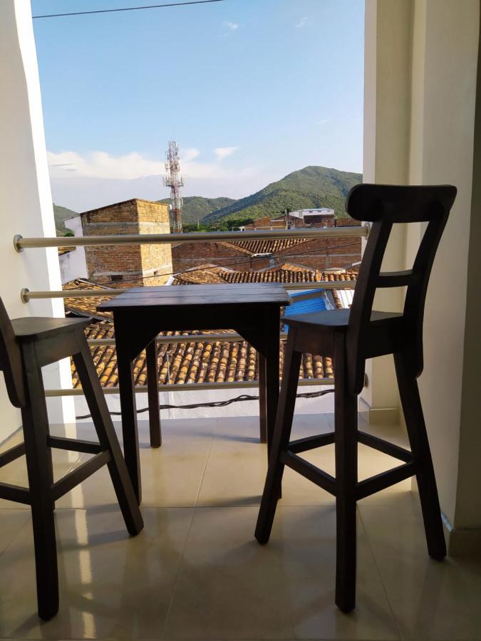 Hotel Brisas Del Norte Roldanillo エクステリア 写真
