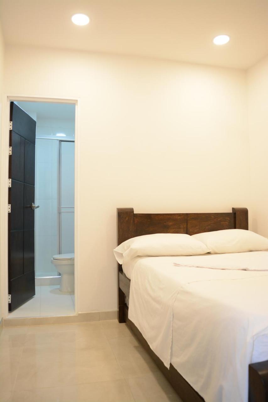 Hotel Brisas Del Norte Roldanillo エクステリア 写真