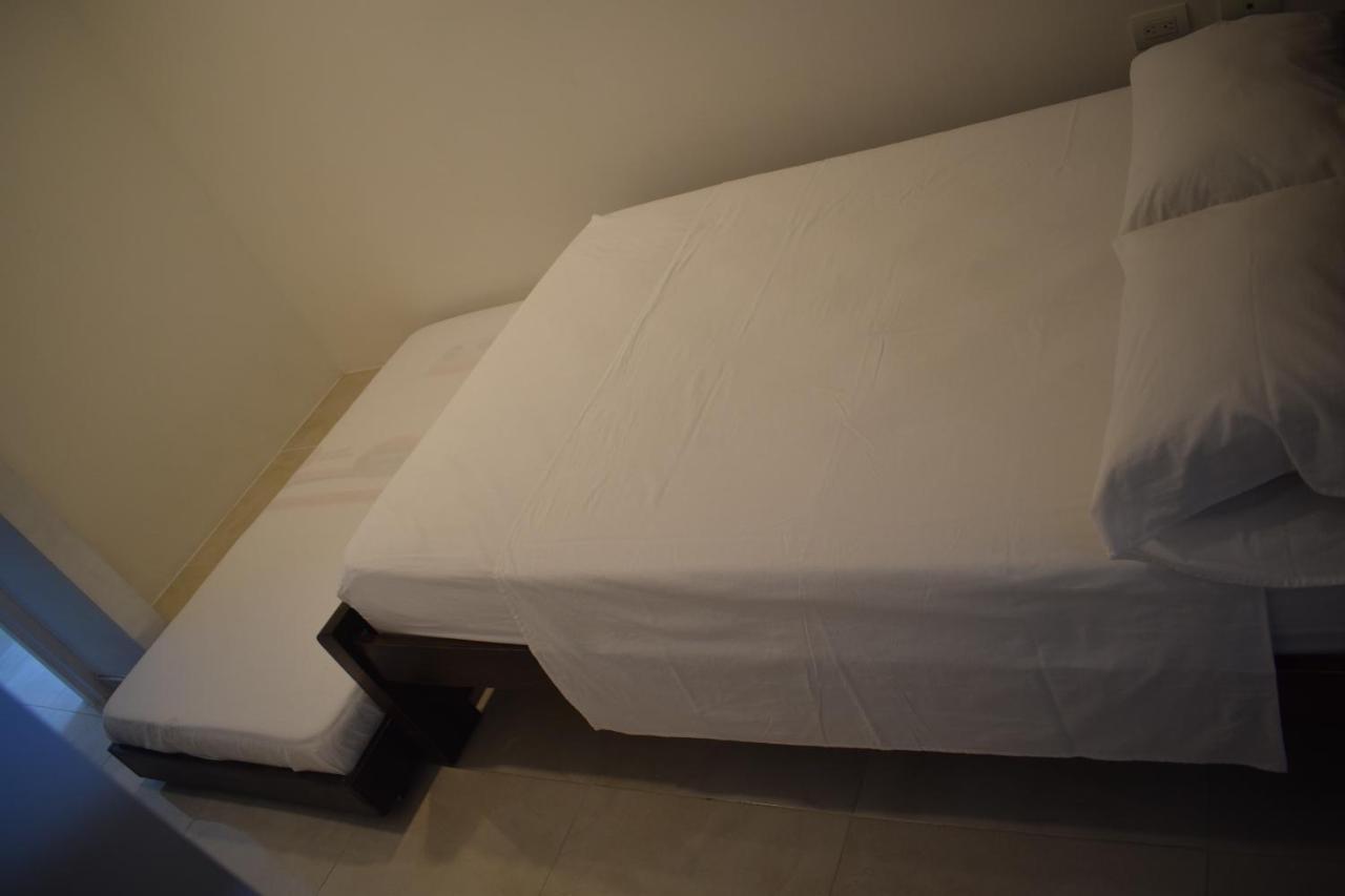 Hotel Brisas Del Norte Roldanillo エクステリア 写真